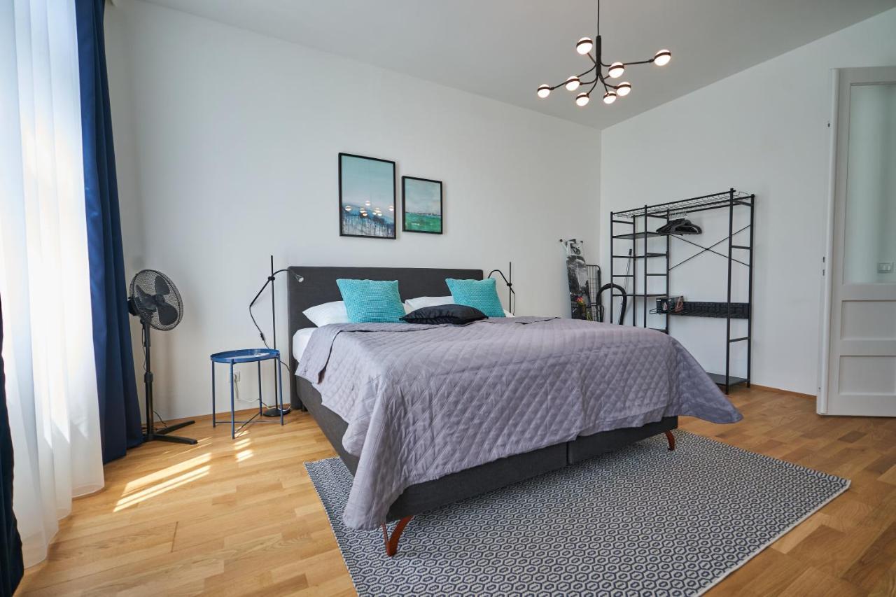 Trendy Apartment 2 Zimmer Zentral Gelegen ウィーン エクステリア 写真